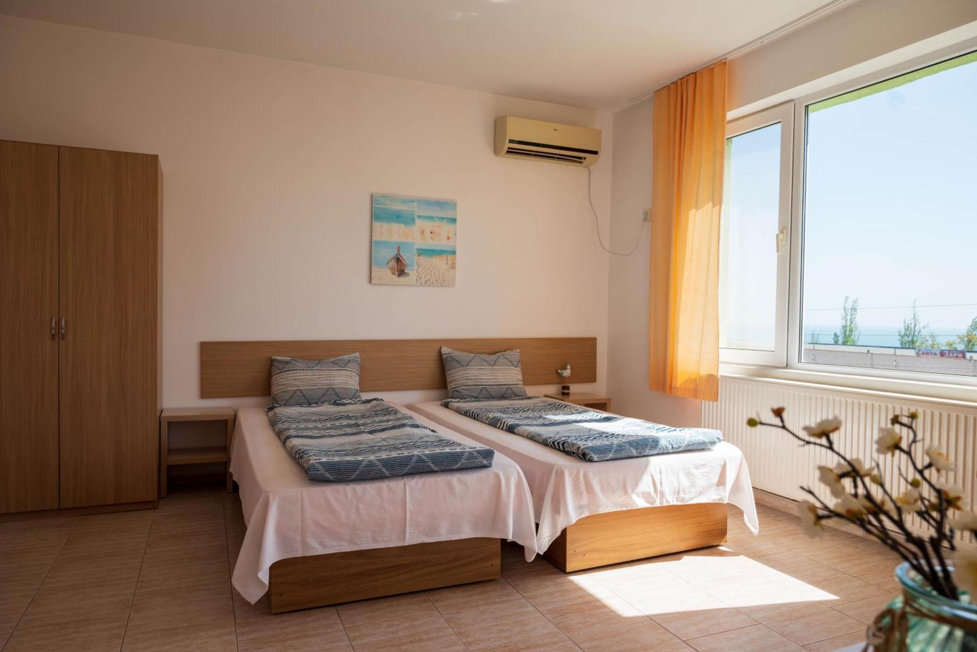Family Hotel Perla Golden Sands Eksteriør billede