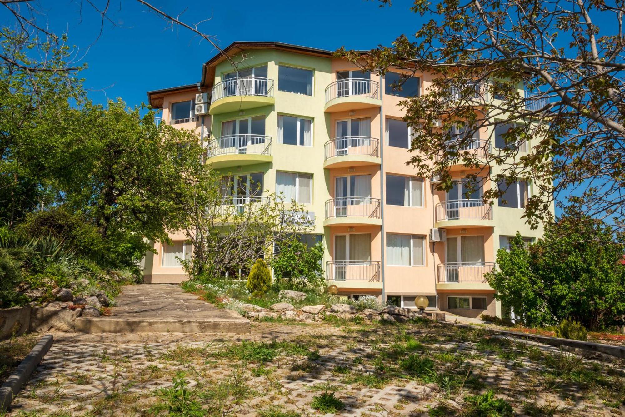 Family Hotel Perla Golden Sands Eksteriør billede
