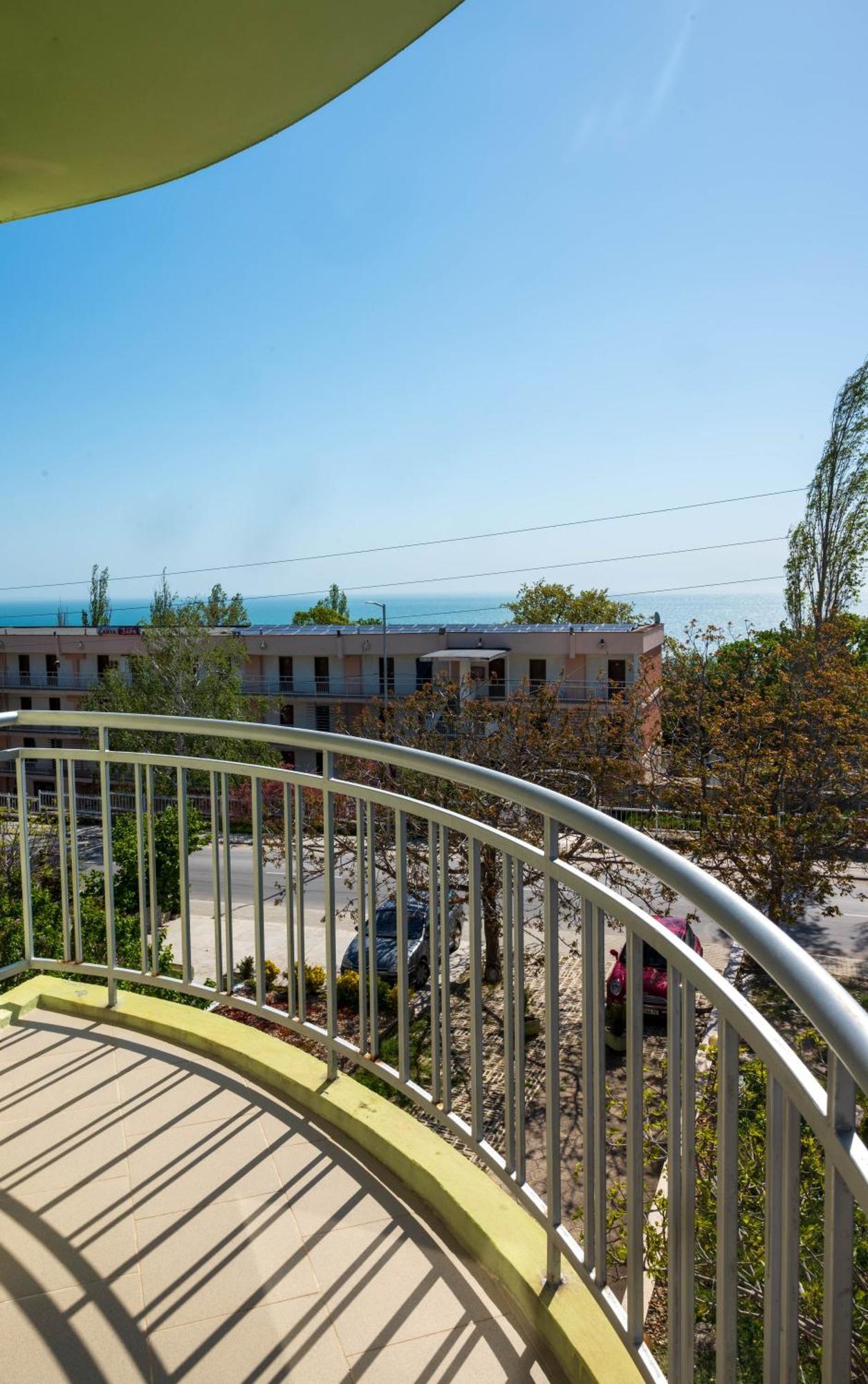 Family Hotel Perla Golden Sands Eksteriør billede