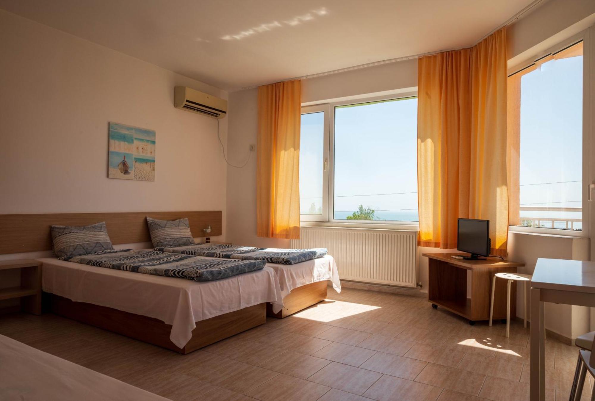 Family Hotel Perla Golden Sands Eksteriør billede